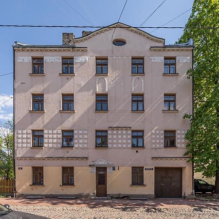 Top-Floor Studio With Courtyard View In Unesco Area, Murnieku Street Residence Riga Exterior photo